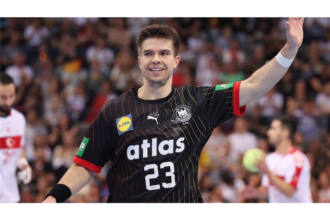 Rückraum rechts: Renars Uscins, 22 Jahre, 45 Länderspiele, 182 Tore, TSV Hannover-Burgdorf.