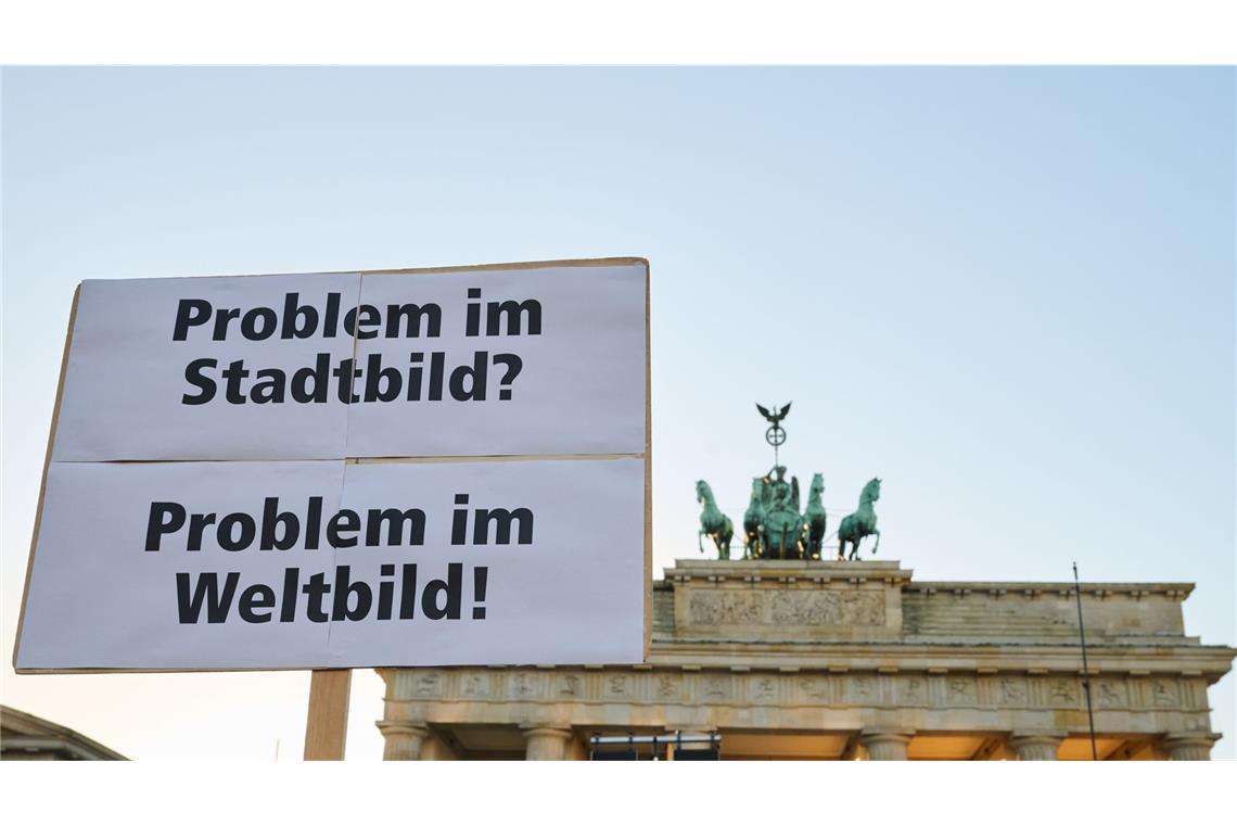 Rund 17 Prozent der Deutschen haben einer Studie zufolge ein rechtspopulistisches Weltbild. (Symbolbild)