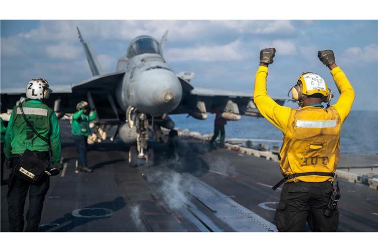 Rund eine Woche nach Beginn des Iran-Kriegs zeigen beide Seiten keine Anzeichen von Nachgeben. (Symbolfoto)