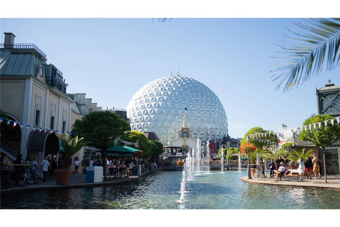 Rund um den Europa-Park in Rust  könnte ein siebtes Hotel entstehen (Archivfoto).