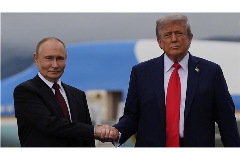 Russlands Präsident Putin und US-Präsident Donald Trump am Freitag in Anchorage.