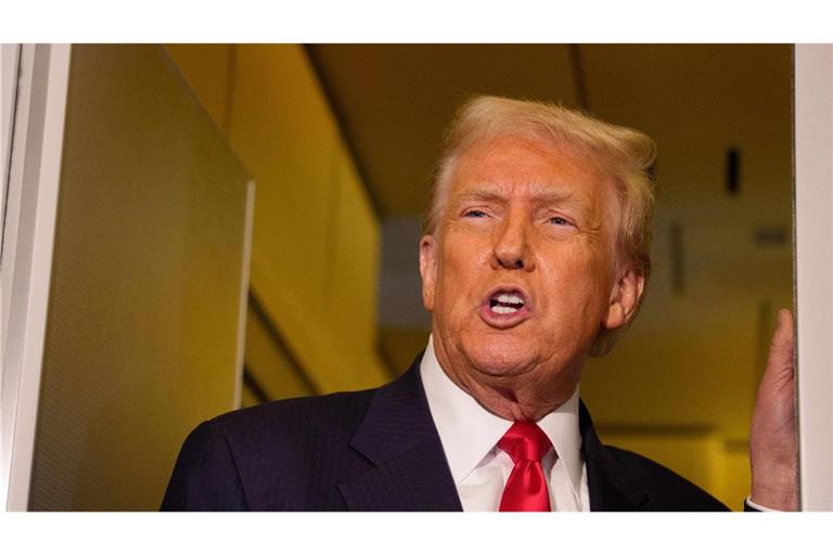 Trump kündigt sofortigen Beginn von Atomwaffentests an Säbelrasseln oder Zeitenwende? Donald Trump kündigt den Beginn von Atomwaffentests an.