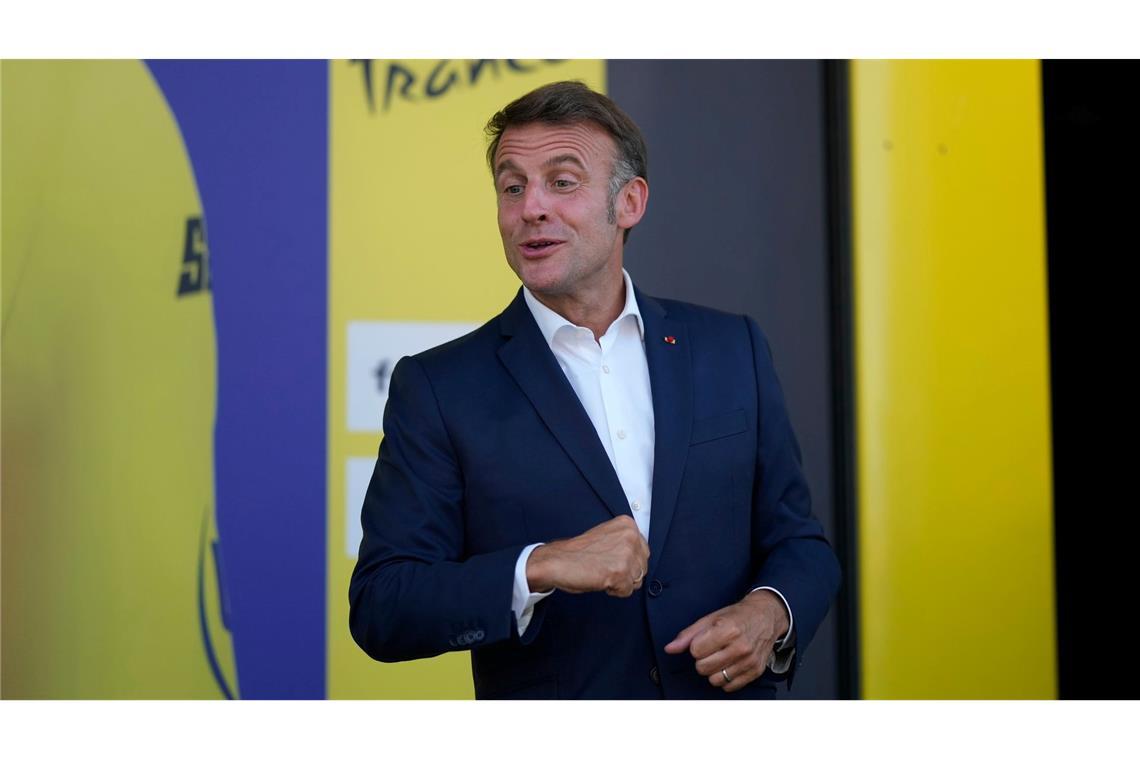 Sah das Spektakel in den Pyrenäen live: Präsident Macron.