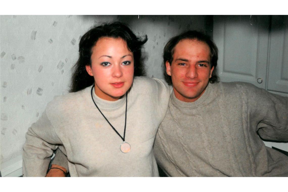 „Warte auf mich – entweder ich komme oder ich bin tot“ Sandra C. hat ihre Fotoalben geöffnet und zeigt Erinnerungen an ihr Leben mit Norman Franz.
