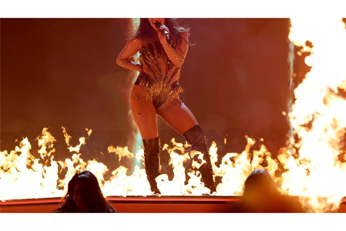 Sarah Engels singt ihren ESC-Hit "Fire".