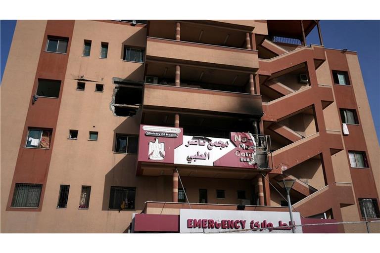 Schäden an Krankenhaus im Gazastreifen.