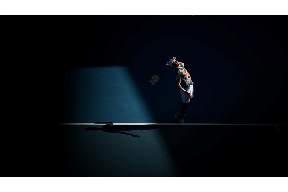 Bilder des Tages Schattenspiele - Dominik Koepfer bei den Australian Open