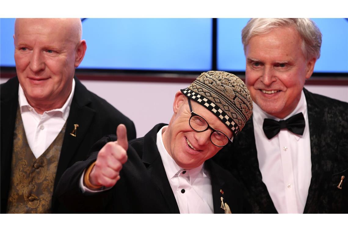 TV-Star mit Down-Syndrom - Schauspieler Bobby Brederlow tot Schauspieler Bobby Brederlow (Mitte) ist im Alter von 63 Jahren in München gestorben.