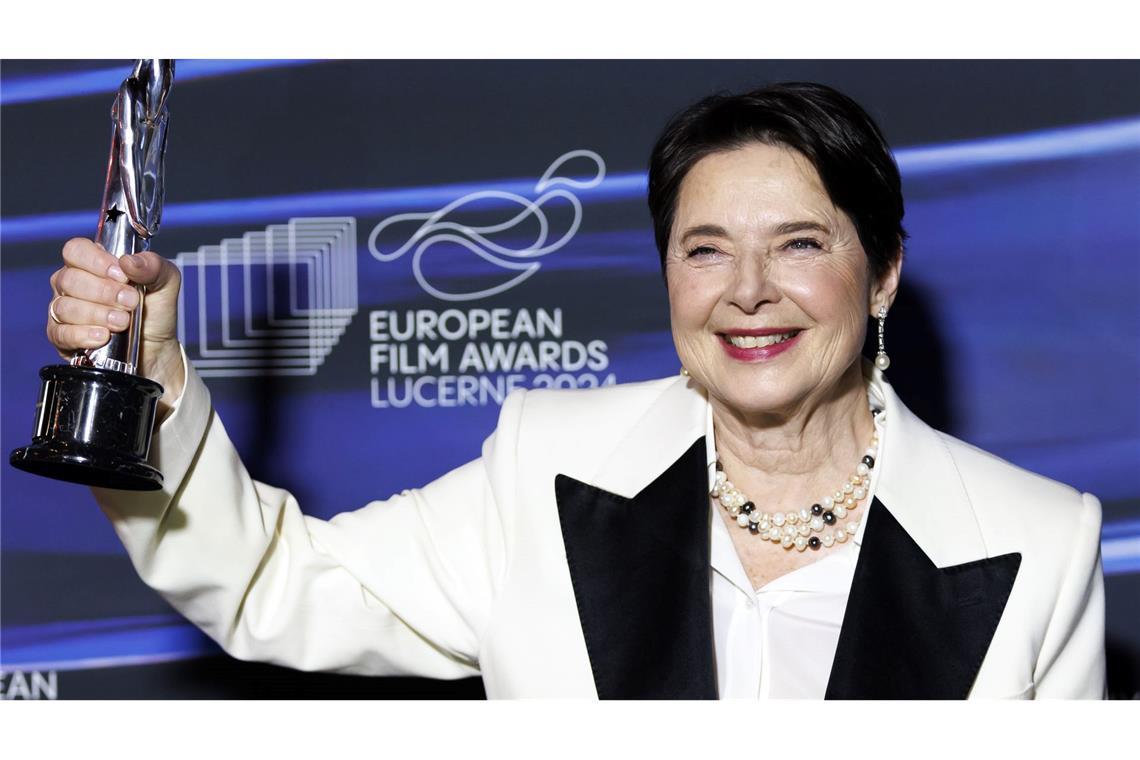 Großer Abräumer: Europäischer Filmpreis für "Emilia Pérez" Schauspielerin Isabella Rossellini wurde für ihre Verdienste um den weltweiten Einfluss des europäischen Kinos geehrt.