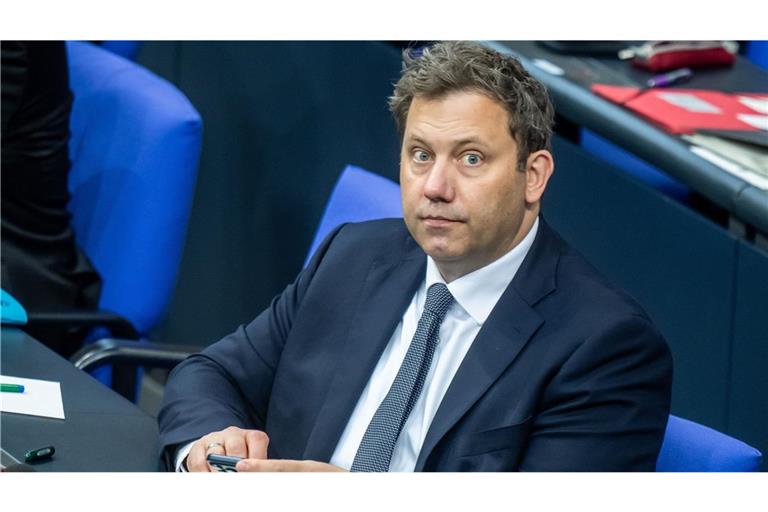 Schlechte Nachrichten für Bundesfinanzminister Lars Klingbeil.