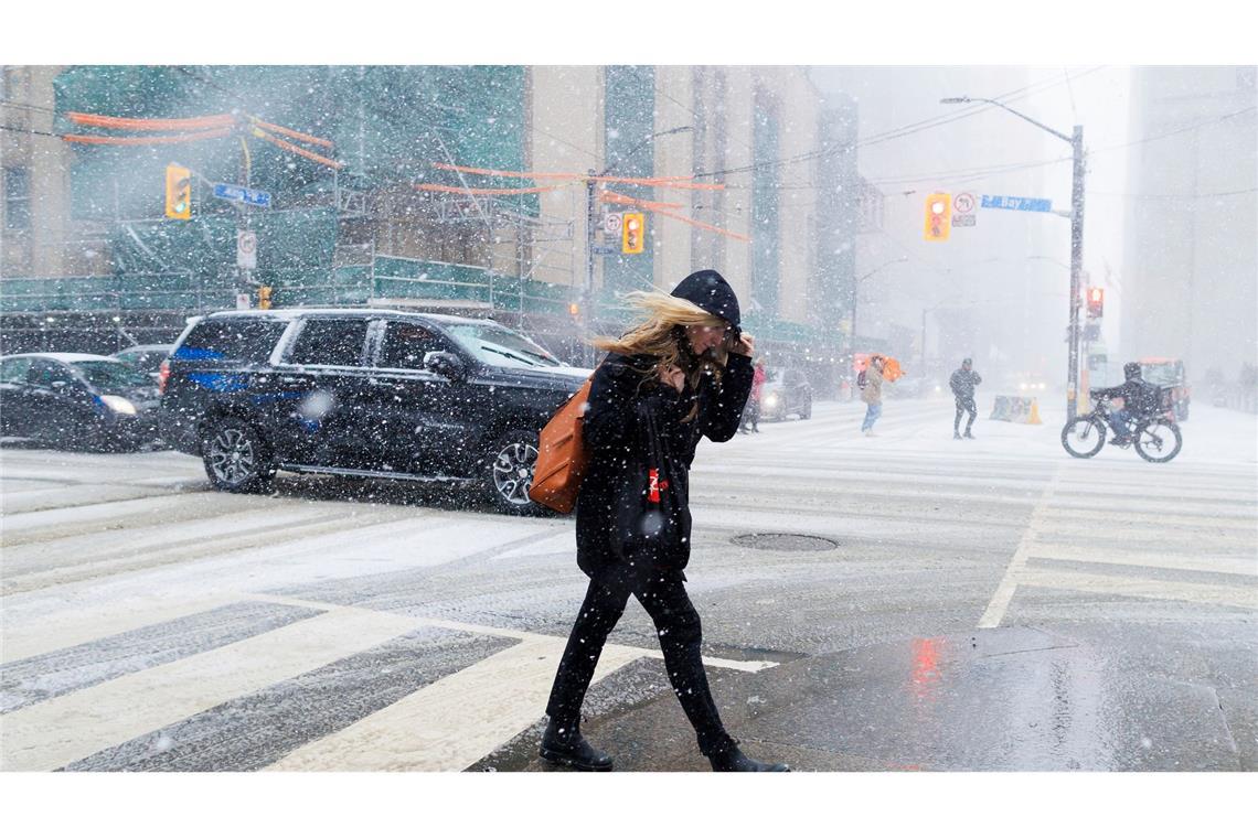 Bilder des Tages Schneesturm in Toronto