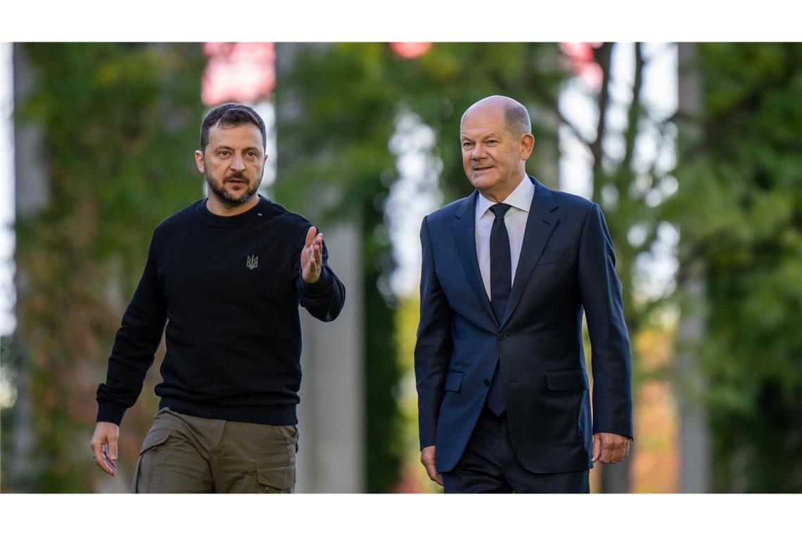 Scholz und Selenskyj würdigen „Führungsrolle“ Trumps Scholz habe in seinem Gespräch mit Selenskyj die anhaltende und unverbrüchliche Solidarität Deutschlands mit der Ukraine bekräftigt. (Archivbild)
