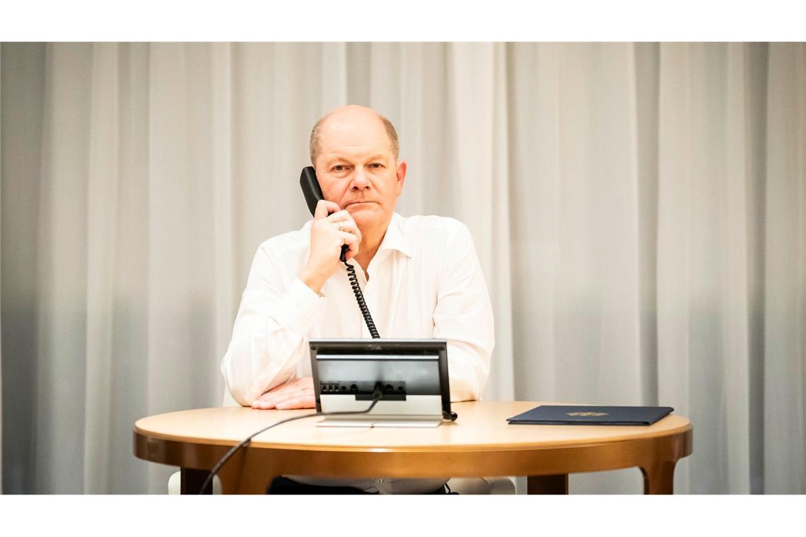 Anruf bei Putin frustrierte: Scholz will es aber wieder tun Scholz will Putin gegebenenfalls wieder anrufen - aber Illusionen macht er sich nicht. (Archivbild)