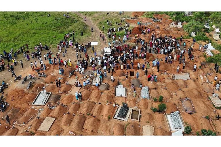 Schon bald 4.000 Menschen sind an Ebola gestorben. (Archivbild)