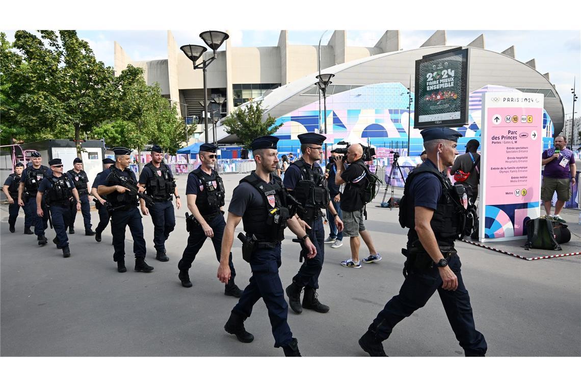 Nach Angriffen: Anspannung vor Israel-Gastspiel in Paris Schon bei Olympia legte Frankreich ein besonderes Augenmerk auf die Sicherheit des israelischen Teams. (Archivbild)