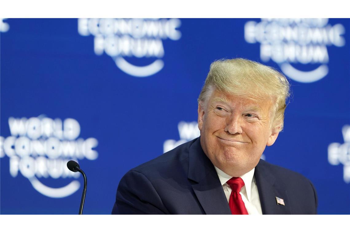 Back for Business: Trump droht Wirtschaftselite mit Zöllen Schon in seiner ersten Amtszeit sprach Trump mehrfach in Davos. (Archivbild)