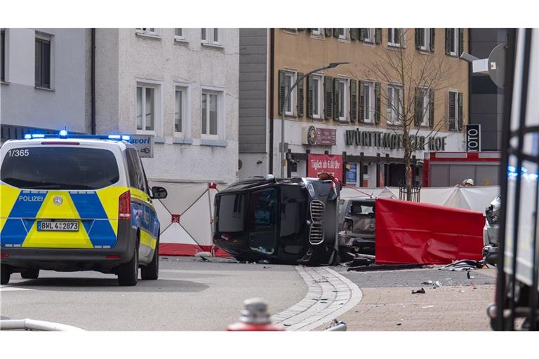 Schramberg: Die Szenerie nach einem schweren Unfall mit zwei Toten.