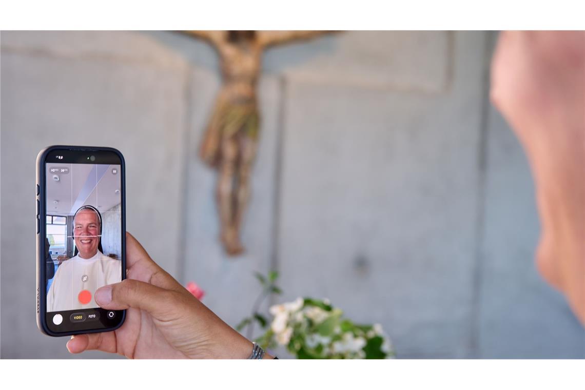 Schwester Ursula findet ihr Leben gut.