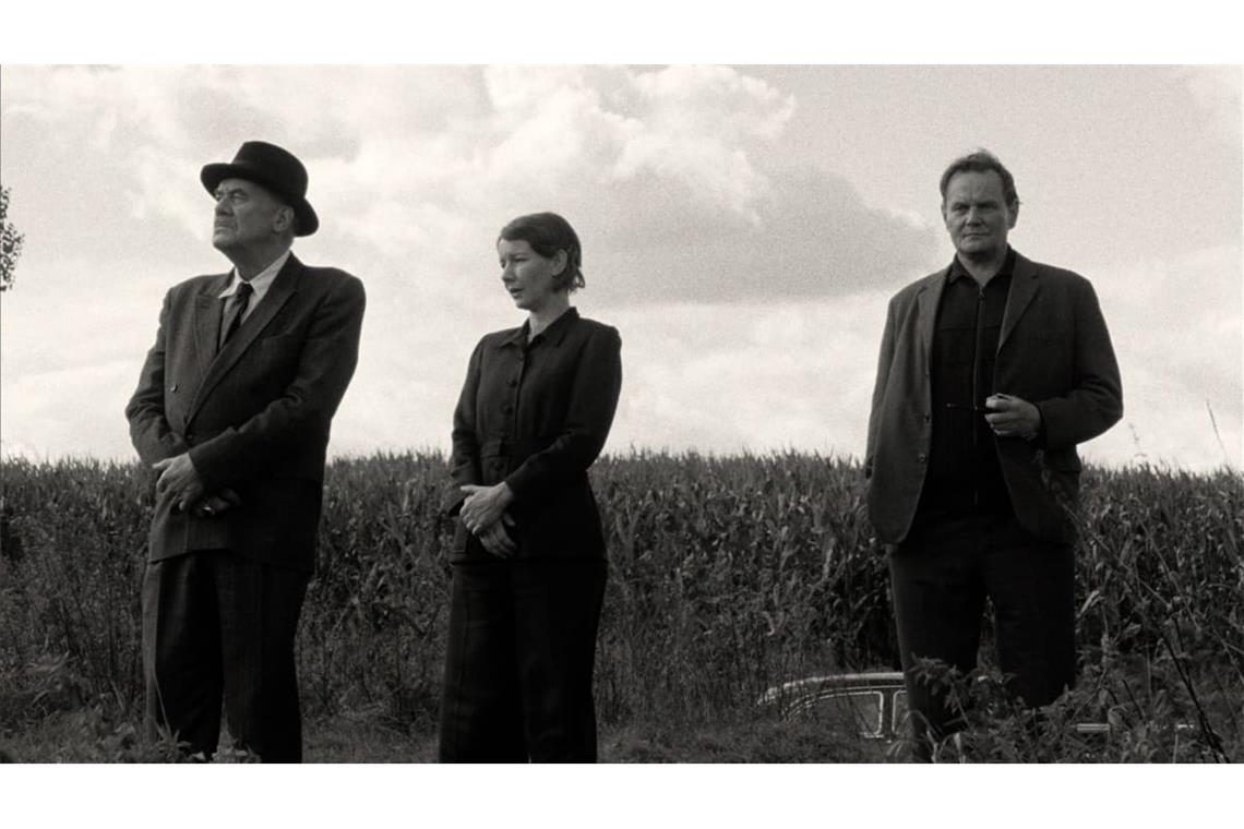 Schwierige Reise: Hanns Zischler, Sandra Hüller und Devid Striesow im Film „Vaterland“