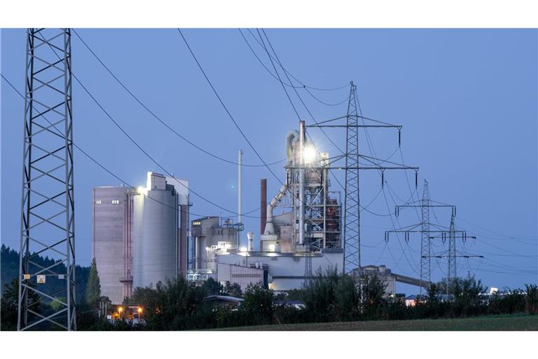 Seit der Energiekrise 2022 wird in Deutschland intensiv über die Einführung eines Industriestrompreises diskutiert. (Archivbild)