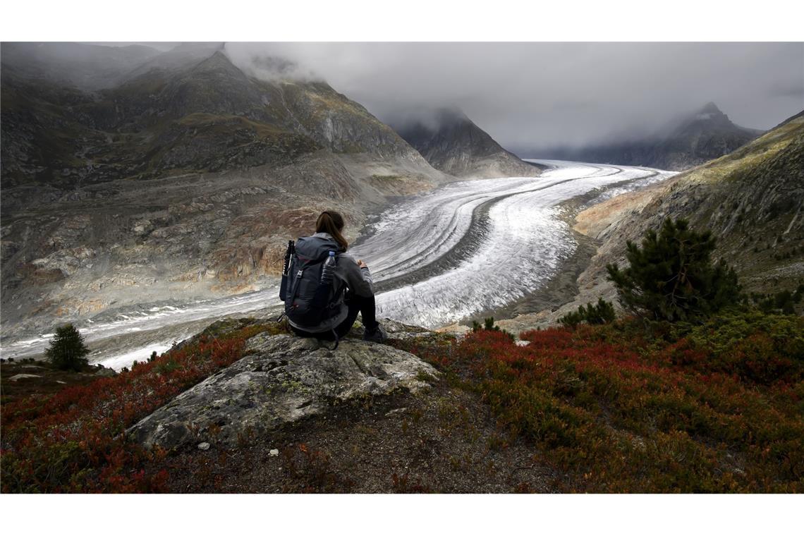 Gletscherschmelze in den Alpen besonders früh Seit Ende Juni geht es bei der Schmelze schon an die Substanz der Gletscher. (Archivbild)