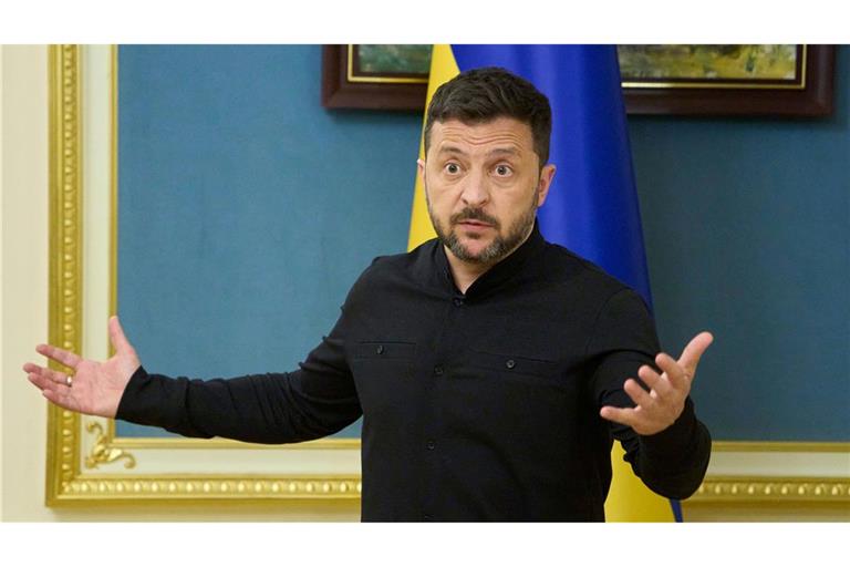 Selenskyj sieht Anzeichen, dass Russland eine neue Offensive vorbereitet. (Archivbild)