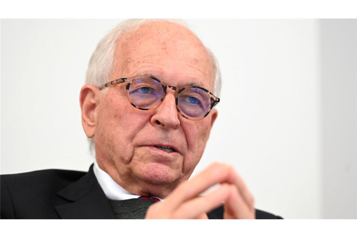 "Selten in der Geschichte der Konferenz lagen gleichzeitig so viele grundlegende Fragen auf dem Tisch: zu Europas Sicherheit, der Resilienz der transatlantischen Partnerschaft und der Handlungsfähigkeit der internationalen Gemeinschaft in einer komplexen und umkämpften Welt", schreibt der MSC-Vorsitzende Wolfgang Ischinger im Vorwort. (Archivbild)