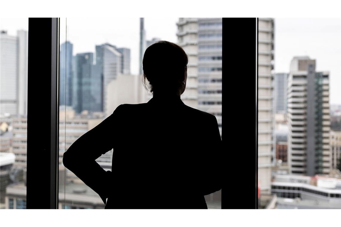 Frauenanteil in Führungspositionen auf Höchststand Seng sieht den Handlungsbedarf vor allem in den Unternehmenskulturen, aber auch auf politischer Ebene. (Symbolbild)