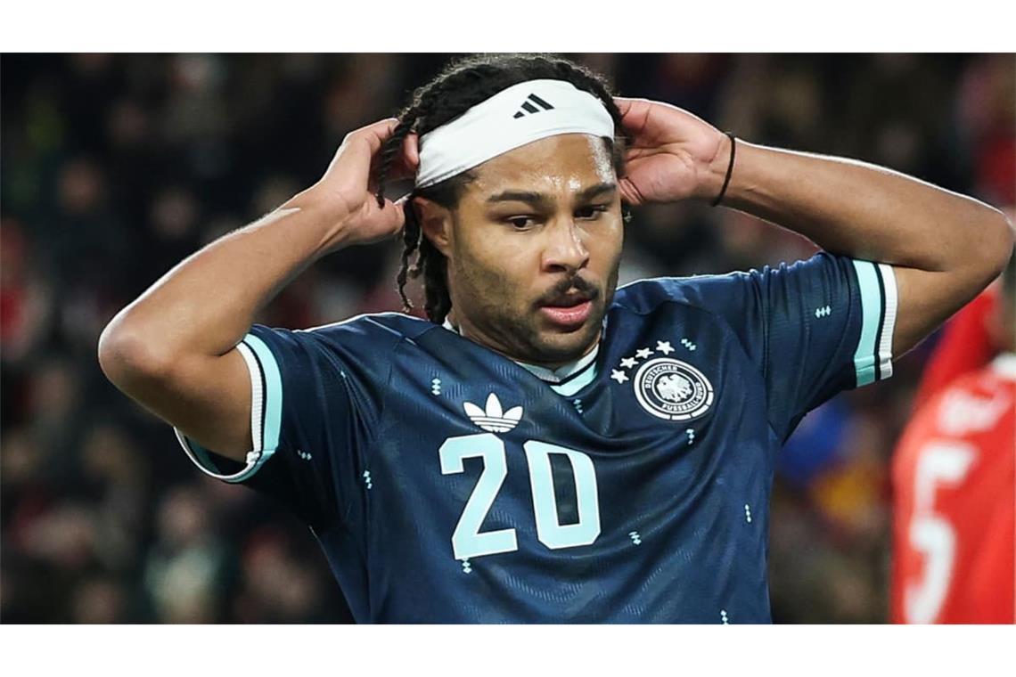 Serge Gnabry: Der Offensivmann kam nach 80 Minuten in die Partie, keine Bewertung&nbsp;– obwohl er mit einem schlimmen Ballverlust das 1:1 in der Nachspielzeit einleitete.