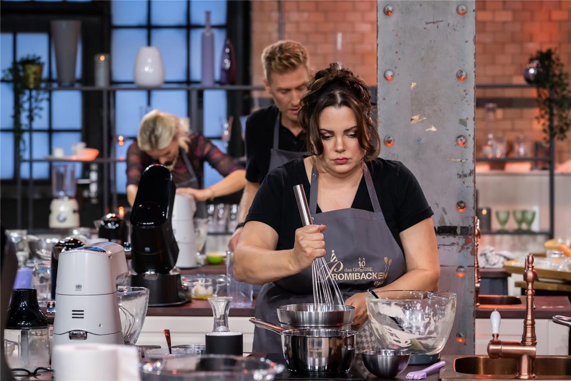 Sexual-Expertin Paula Lambert will sich bei "Das große Promibacken" beweisen.