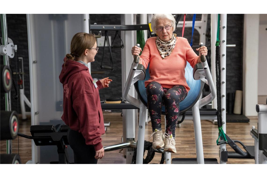 "Disziplin ist alles" - 100-Jährige im Fitness-Studio Sie gilt im Fitnessstudio als sehr ehrgeizig. (Archivbild)