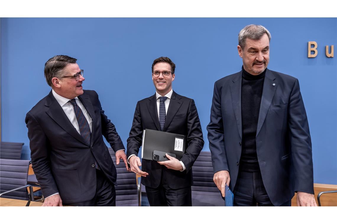 Sie nennen sich "Drei-Löwen-Allianz": Boris Rhein, Manuel Hagel und Markus Söder.