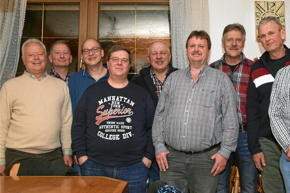 Sie stellen den Vorstand der Bürgerschaft Kirchenkirnberg (von links): Friedrich Mueller, Dietmar Bäßler, Martin Hauer, Andreas Griesinger, Ulrich Weller, Wolfgang Welz, Michael Stein, Klemens Maier und der Vorsitzende Martin Fritz.Foto: E. Klaper