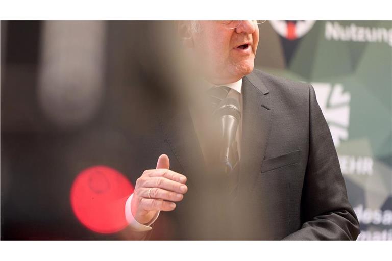 Sieht Trumps Rolle kritisch: Verteidigungsminister Pistorius