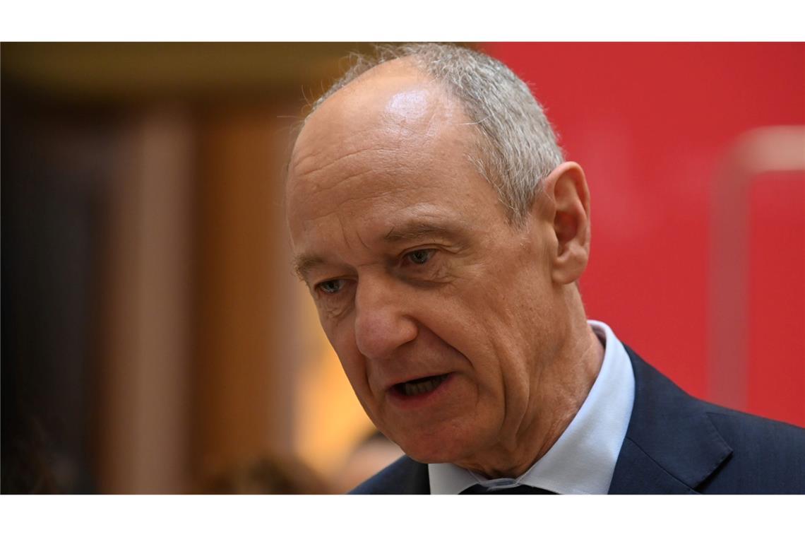 Siemens-CEO Roland Busch lobte in China die Fortschritte des Landes im Bereich KI.