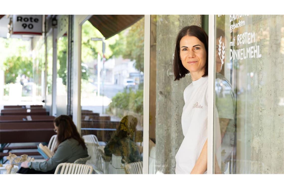 Silke Effenberger war 18 Jahre lang bei Mercedes. Nach der Abfindung übernahm sie die Leitung dreier Stuttgarter Cafés, darunter das „Carlo“ in der Rotebühlstraße.