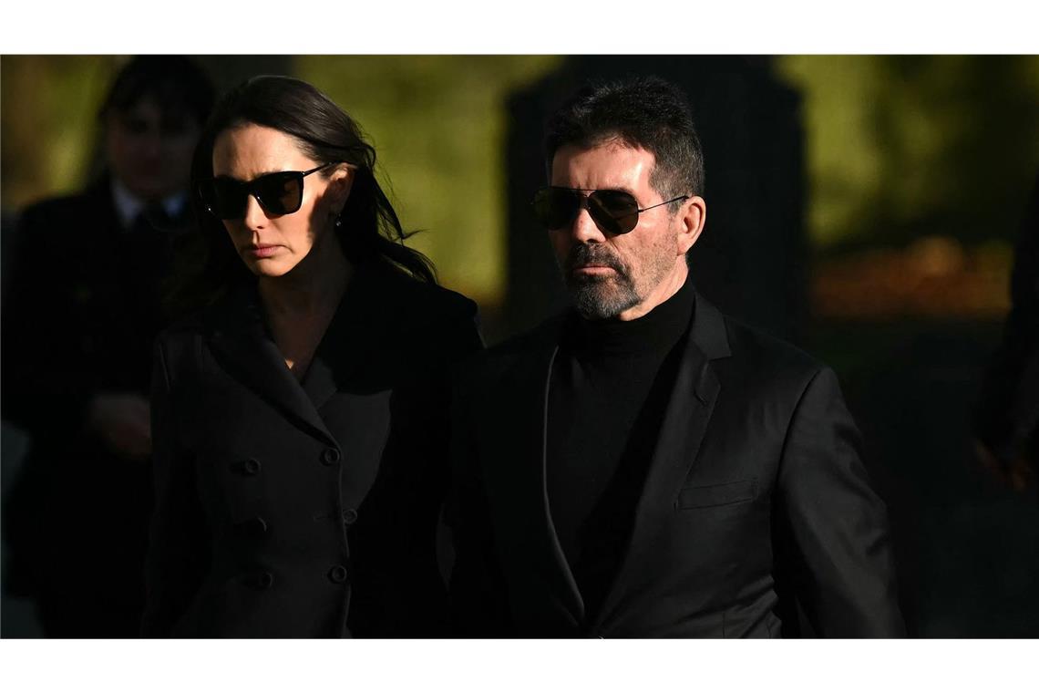 One-Direction-Stars trauern um ihren ehemaligen Bandkollegen Simon Cowell (rechts) hatte die Boyband 2010 als Juror in der Castingshow „The X Factor“ entdeckt.