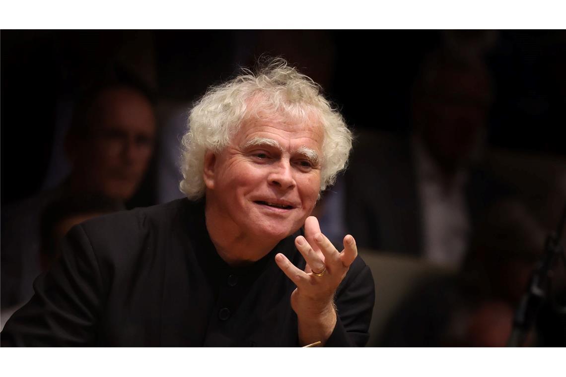 Ernst von Siemens Musikpreis für Sir Simon Rattle Sir Simon Rattle will das Preisgeld für den Siemens Musikpreis in ein Orchesterprojekt stecken.