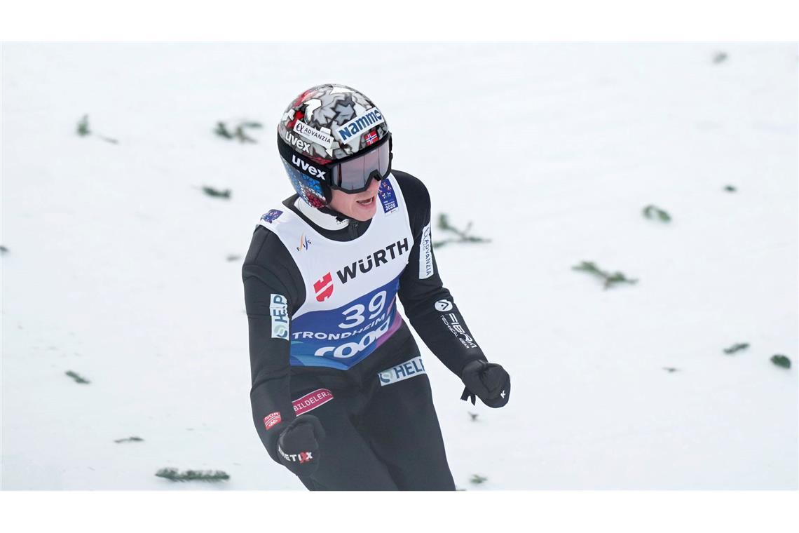 "Absolute Tragödie": Norweger-Betrug erschüttert Skispringen Skispringer Marius Lindvik wurde nach Silber disqualifiziert.