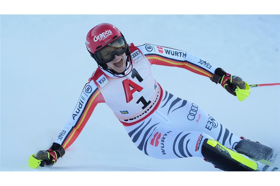 Zweifel vor Ski-WM? DSV-Team beschwört Geist von Cortina Slalom-Spezialistin Lena Dürr ist die größte Hoffnungsträgerin des DSV bei der WM. (Foto Archiv)