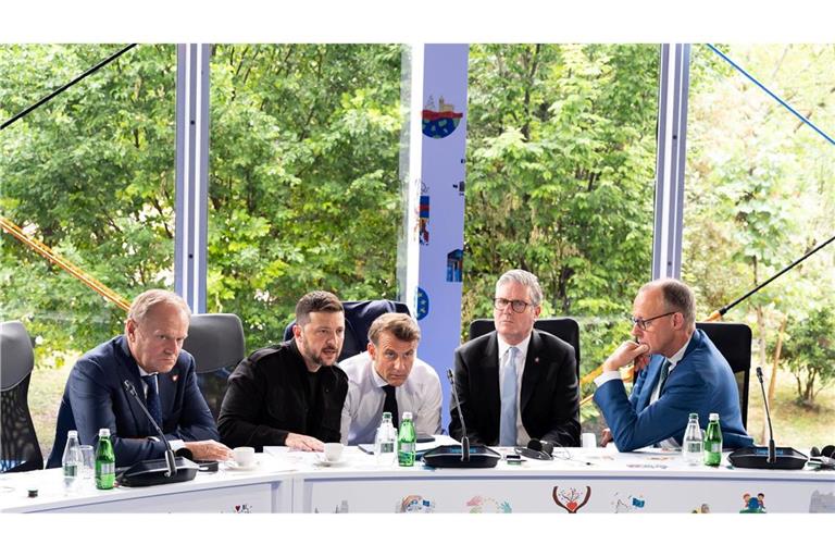 So sah es aus, als Merz, Macron und Starmer am Freitag mit Trump telefonierten. (Archivbild)
