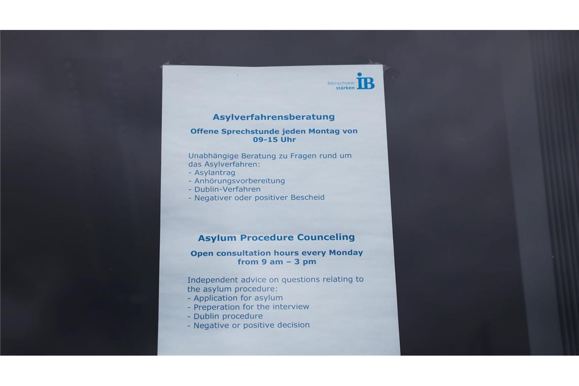 Soll für Asylberatungen von Verbänden die Förderung gestrichen werden? Das Ministerium verweist darauf, dass die Haushaltsberatungen dazu noch ausstehen.