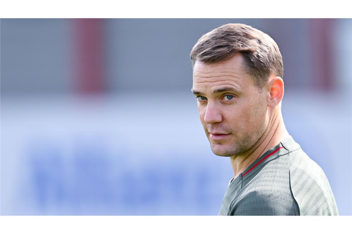 Soll Manuel Neuer das deutsche WM-Tor hüten oder nicht? Die Fans sind unterschiedlicher Meinung.