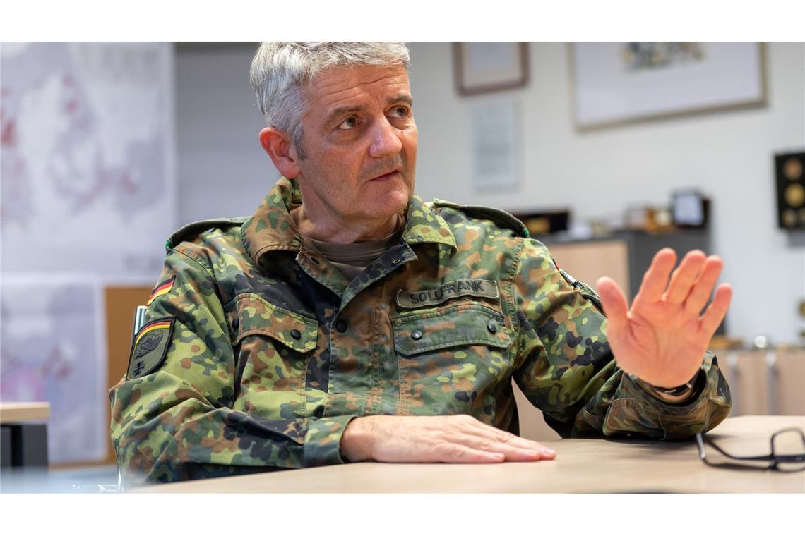 General: "Wir sind nicht mehr im Frieden" Sollfrank geht davon aus, dass Russland gezielt teste, wie auf Störmaßnahmen reagiert werde. (Archivbild)