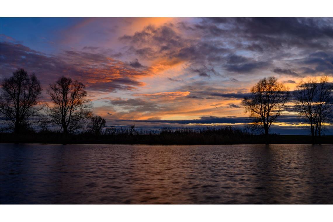 Bilder des Tages Sonnenuntergang in Brandenburg