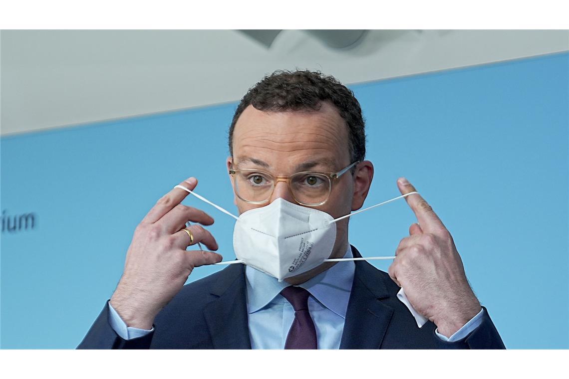 Außer Kontrolle geraten? Das steht im Bericht zu Spahns Masken-Affäre Spahn kümmerte sich als Gesundheitsminister selbst um die Maskenbeschaffung – gegen fachlichen Rat.