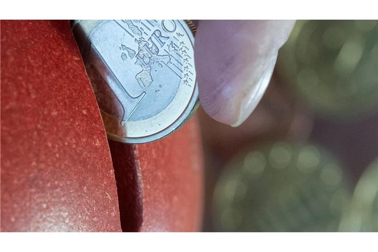 Sparen wie die Eltern? Ererbtes Finanzwissen hat bisweilen Lücken. (Symbolbild)