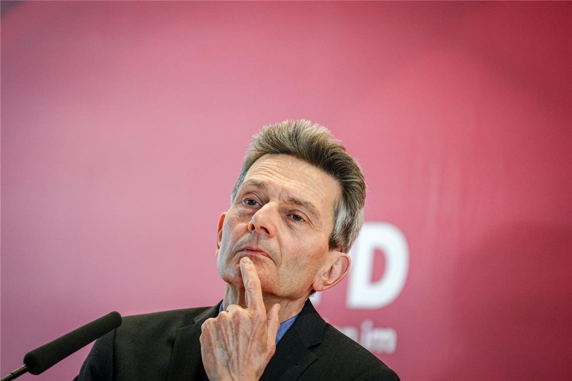 Scholz nennt Chialo "Hofnarr" - "nicht rassistisch" gemeint SPD-Fraktionschef Rolf Mützenich (Archivbild)