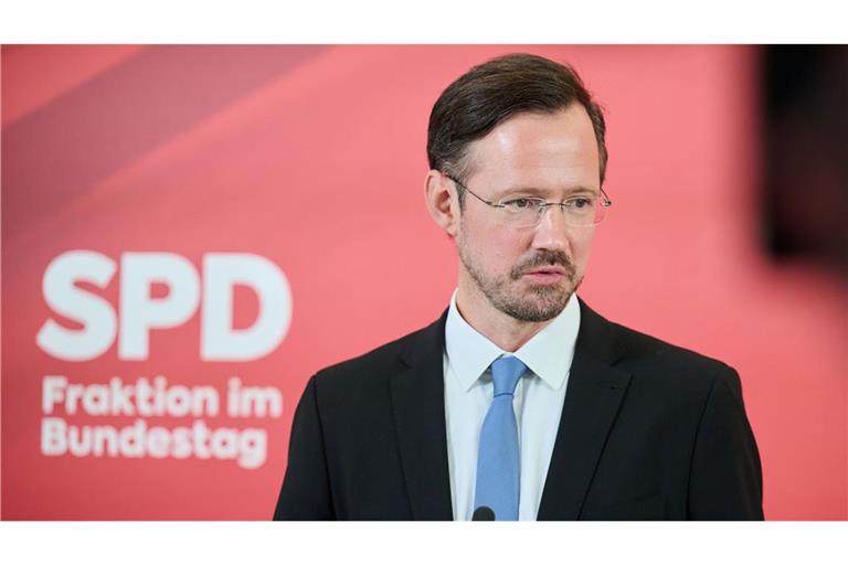SPD-Fraktionsgeschäftsführer Wiese verweist darauf, dass sich die Koalition auf ein Gesamtrentenpaket verständigt hat. (Archivbild)