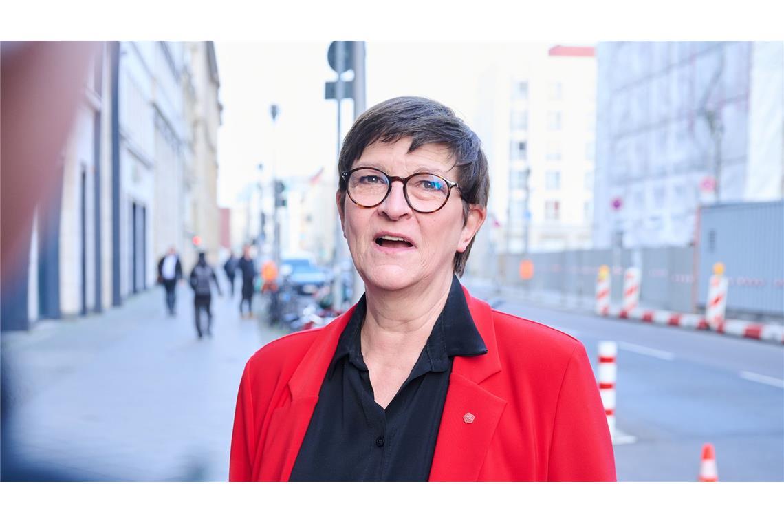 SPD mobbt Saskia Esken SPD-Parteichefin Saskia Esken